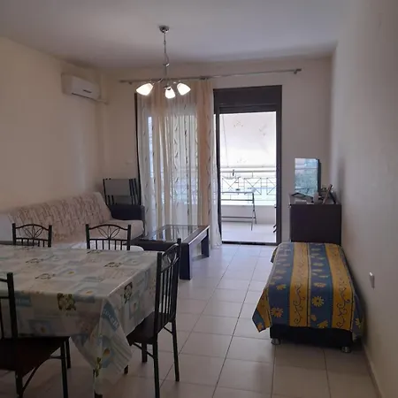 Christina Apartment Νεα Περαμοσ Nea Peramos  Exterior photo